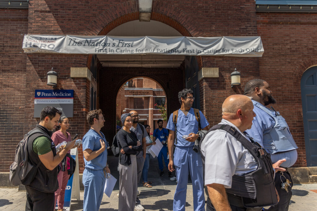 08 27 2024 k paynter penn medicine residents union-5 Residents are seen outside Penn Hospital