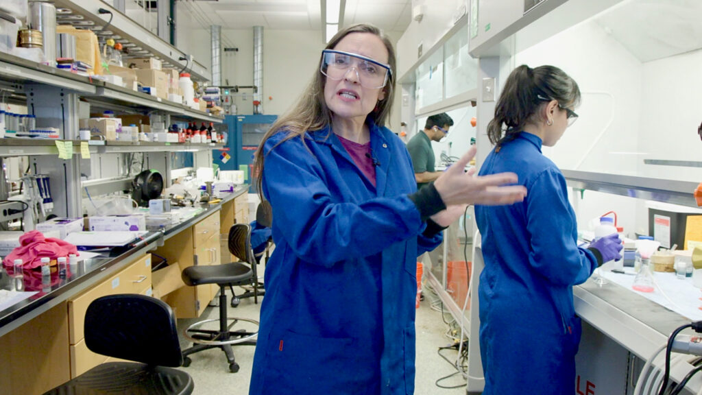 Erha Andini and Susan Phillips in the lab