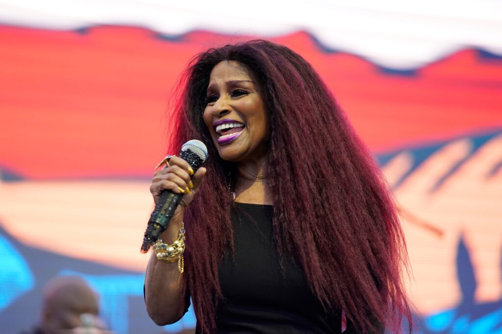 chaka-khan-performing Chaka Khan performs