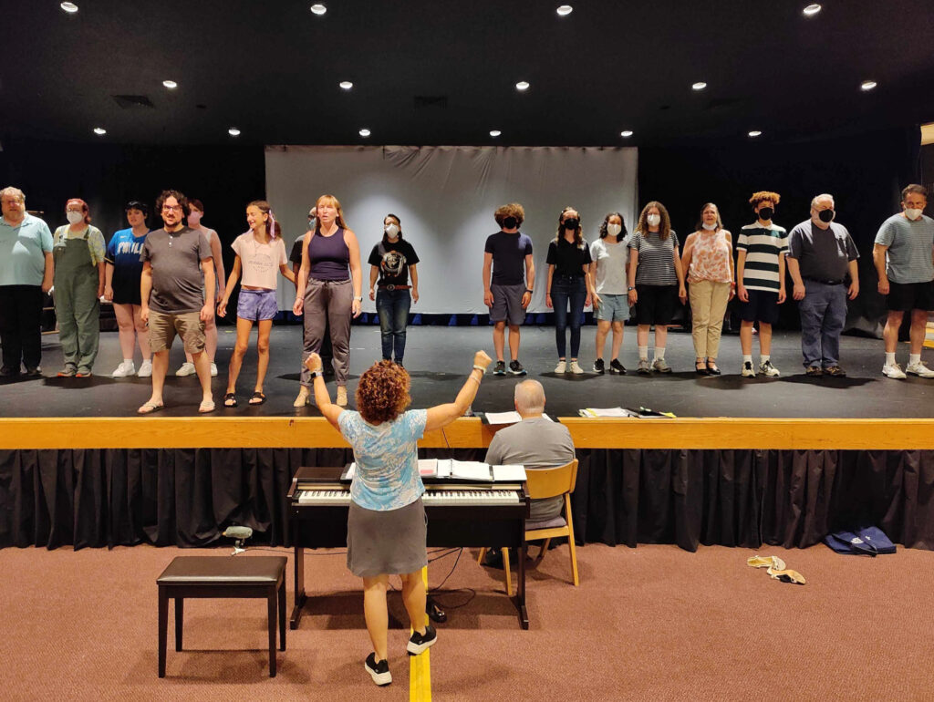 2024 09 04-p crimmins-alyssa davidson-elkins park gratz college-hidden musical A scene from a rehearsal of the play