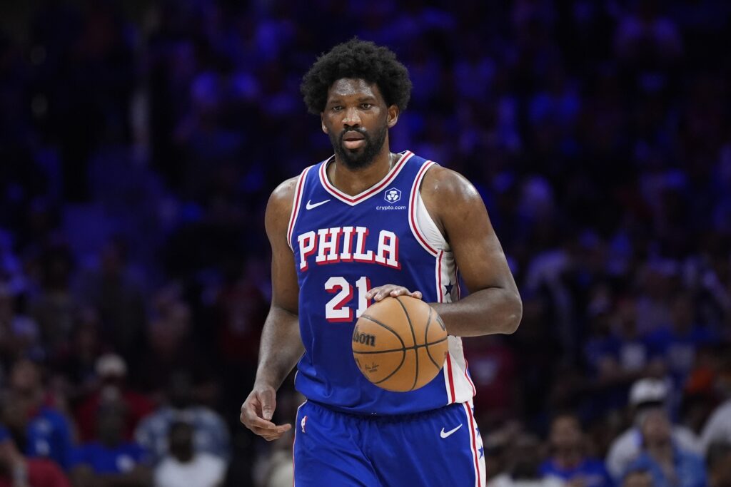 76ers-Embiid Extension Basketball Joel Embiid dribbling