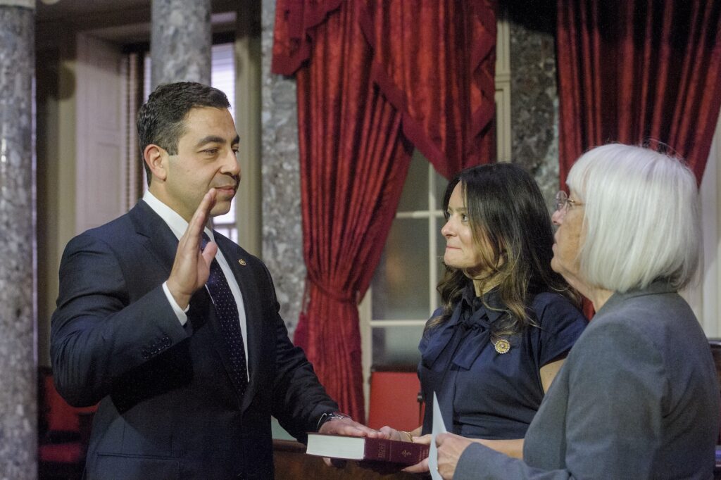 Sen. George Helmy takes oath of office