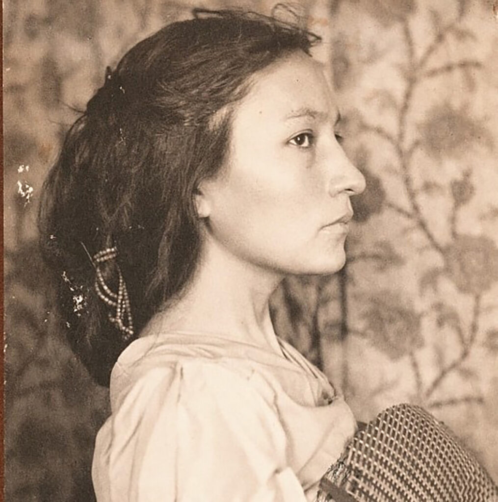 American Indian Zitkala-Ša also known as Gertrude Simmons Bonnin was once an Indian boarding school teacher in Carlisle, Pennsylvania. She became an American Indian civil rights activist in Washington D.C. And is credited with helping indigenous people get the right to vote and American citizenship. She was also an artist and wrote the first American Indian opera but died before its New York City premiere. Born on the Yankton Sioux Tribe reservation in South Dakota she is buried in Arlington National Cemetery.