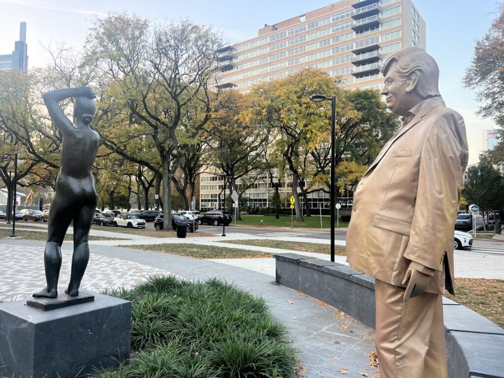 bp-trump-statue-2024-10-31 Statue of Donald Trump