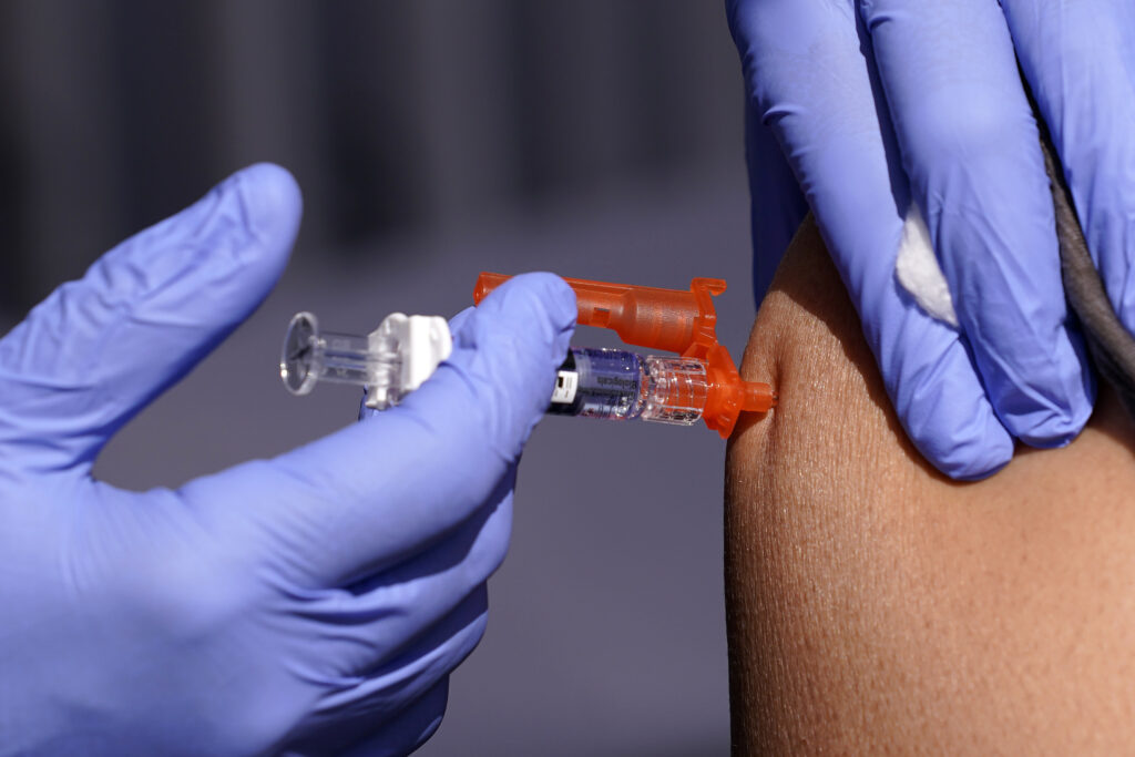 MED Waning Viruses Flu shot