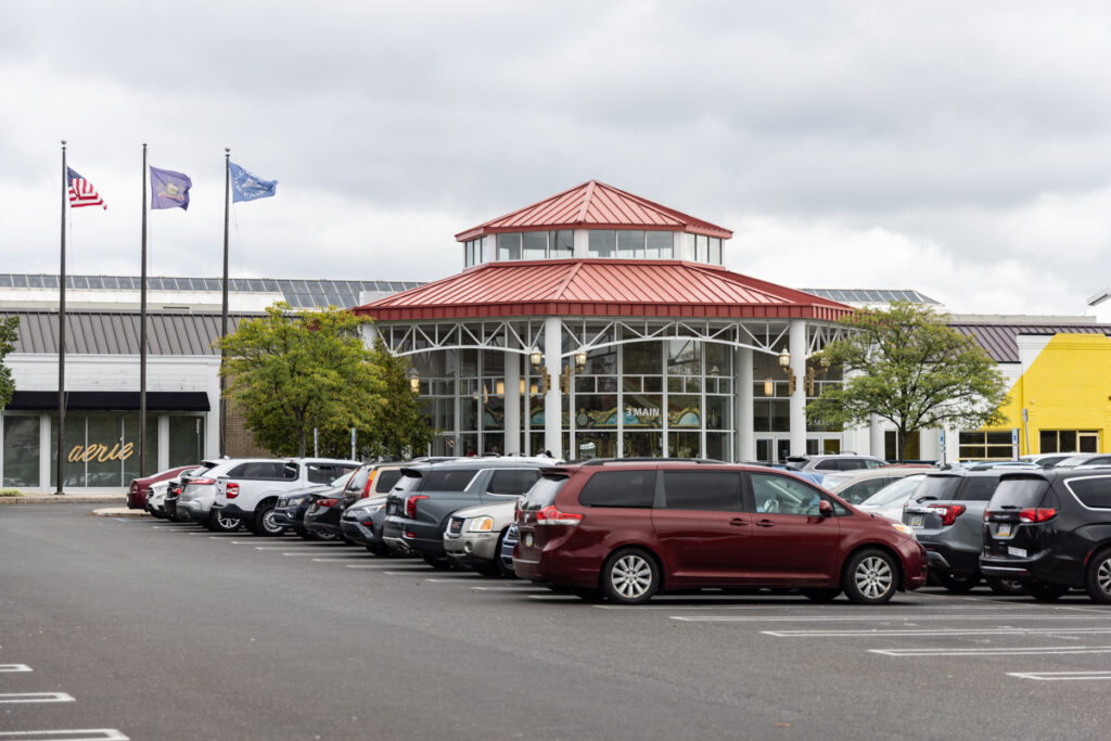 paynter willow grove Willow Grove Mall (Photo: Paynter)