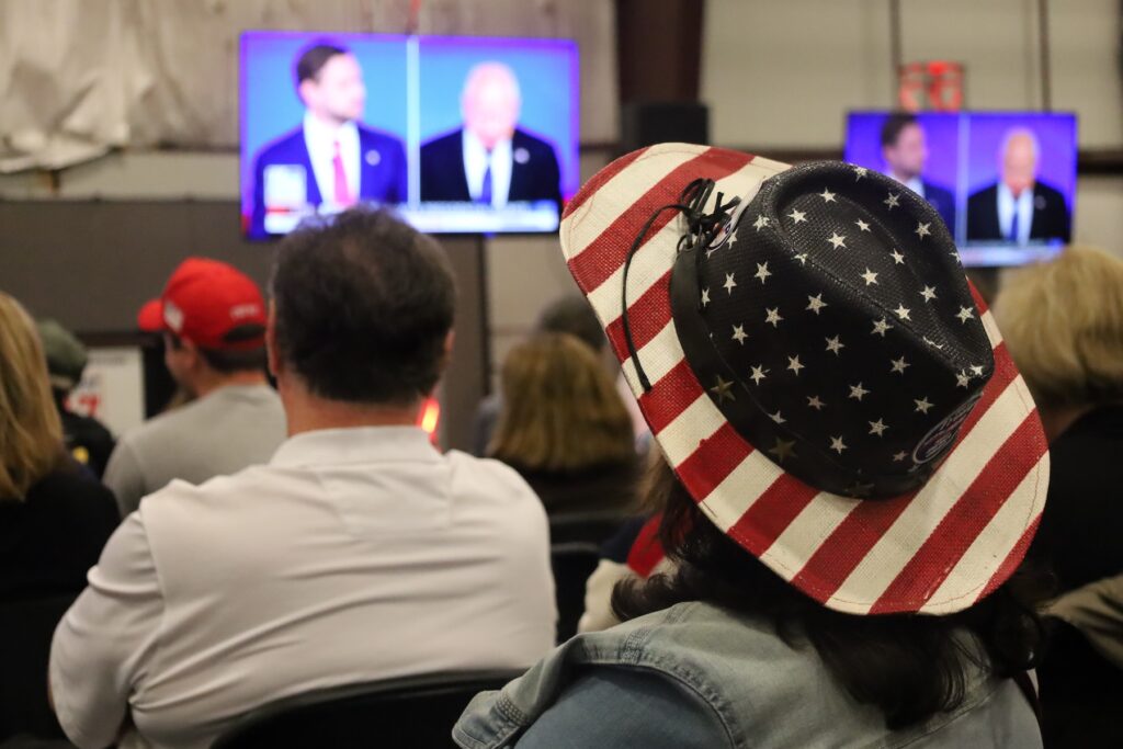 vp-watch-party-gop-bucks-c-russell-2024-10-01-5 Voters watch the debate at the Republican watch party