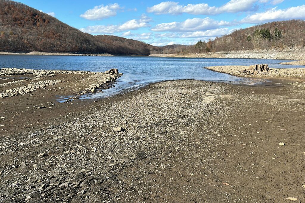 Wanaque-Reservoir-Ringwood-new-jersey-2024-11-11 the Wanaque Reservoir