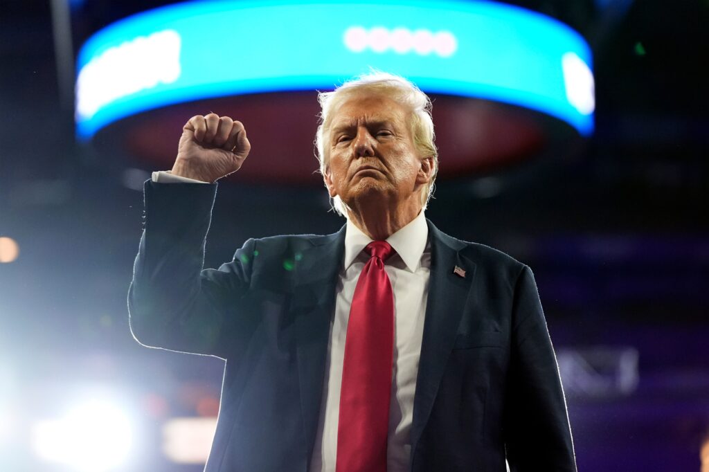 donald-trump-raised-fist-2024-10-09 Donald Trump raises a fist