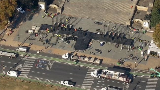 parkway-harris-concert-setup-2024 aerial view of a stage being built at the Philadelphia Art Museum