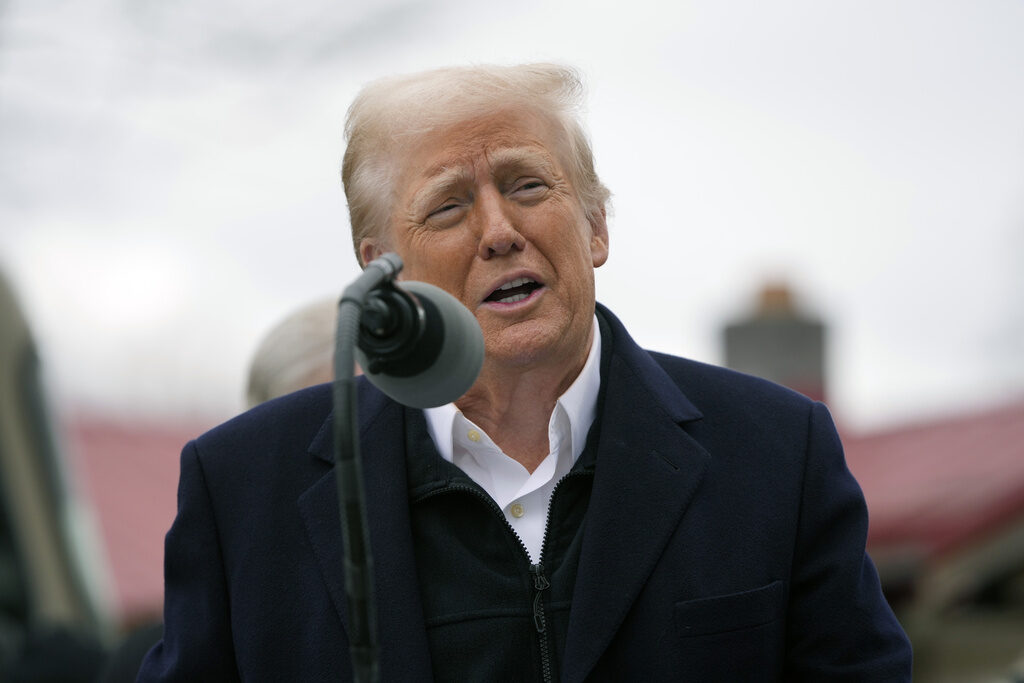 Trump President Donald Trump speaks as he meets with homeowners affected by Hurricane Helene in Swannanoa, N.C., Friday, Jan. 24, 2025. (AP Photo/Mark Schiefelbein)