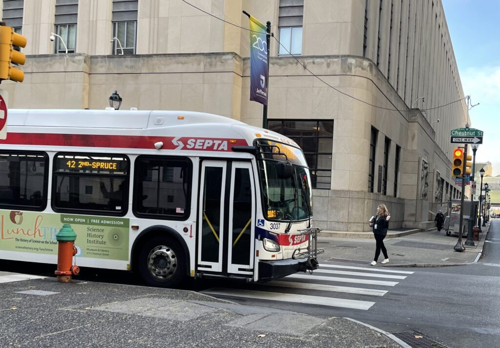 SEPTA bus at 9th and Chestnut streets