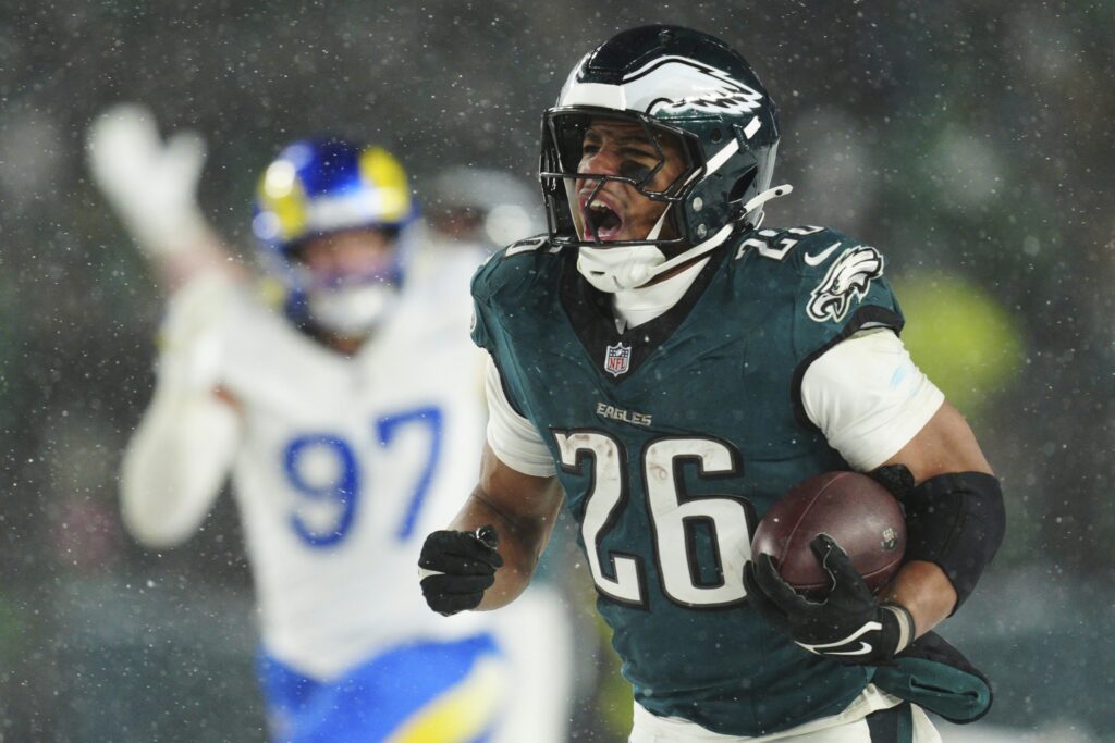 saquon-barkley-eagles-012425 Philadelphia Eagles running back Saquon Barkley