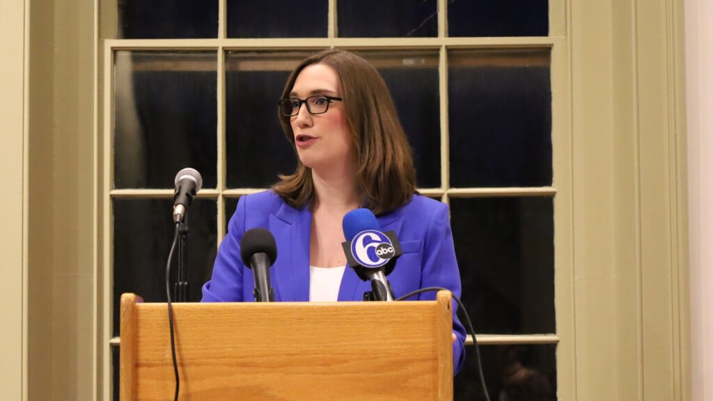 sarah-mcbride-2025-01-28-3 Sarah McBride speaks behind a podium