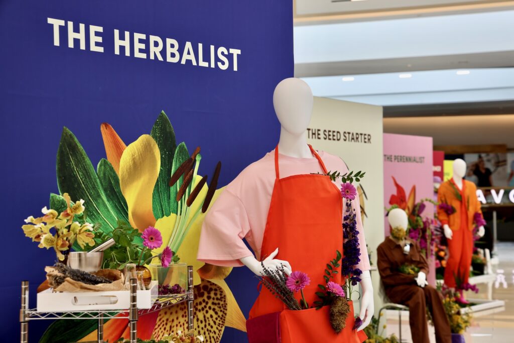 2025 02 11-e lee-king of prussia mall-flower show tableaus the herbalist setups in the mall