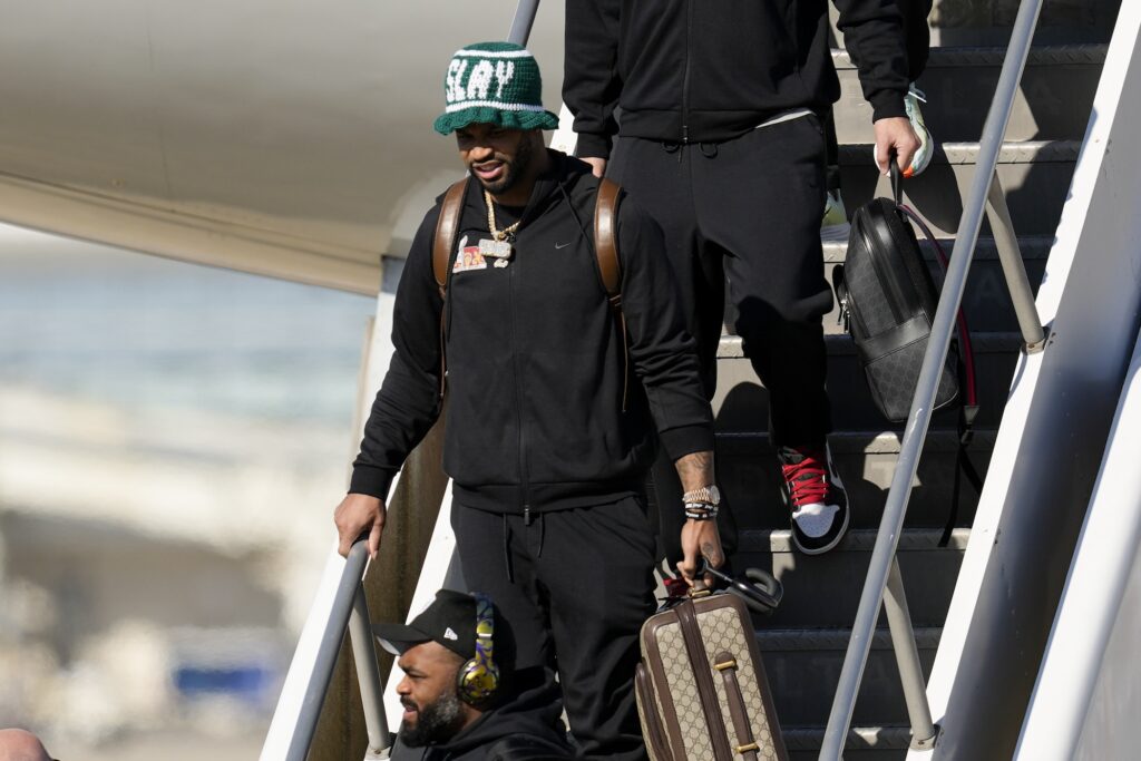 Darius Slay walking off an airplane