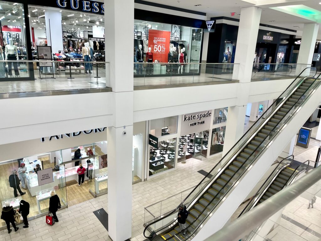 fashion-district-bp-021125 Fashion District mall