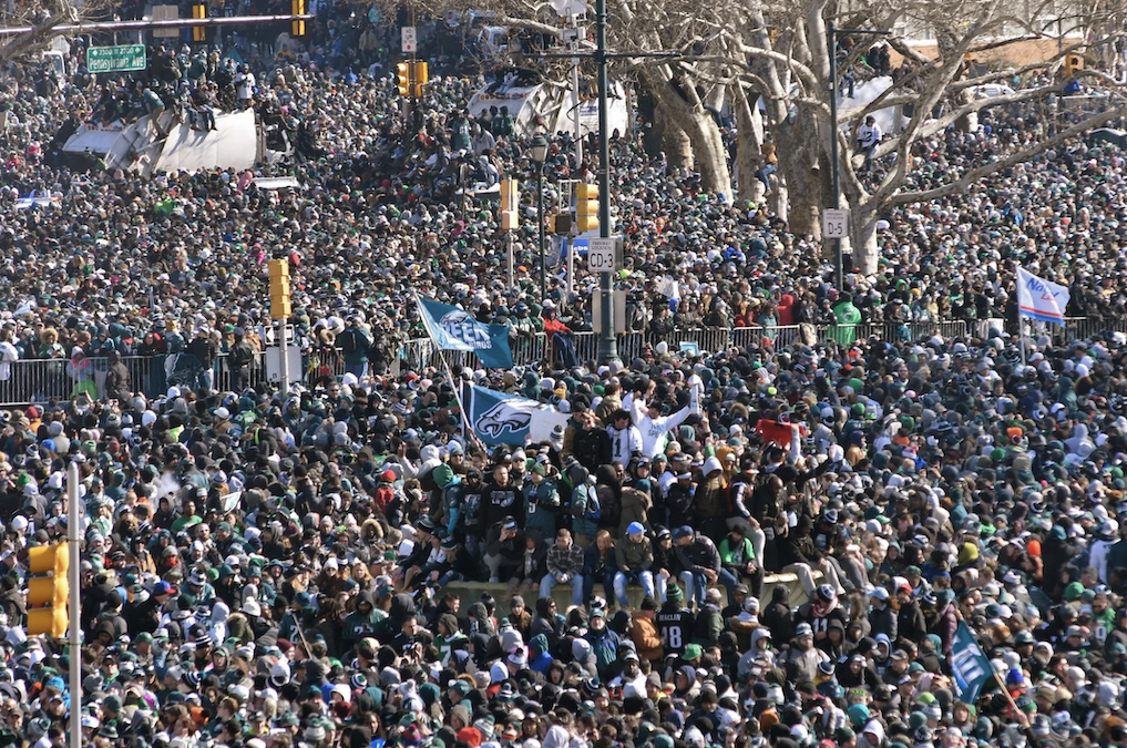 philadelphia-eagles-super-bowl-parade-2025-ben-franklin-parkway-BS-021325 Hundreds of thousands fill the Ben Franklin Parkway on Feb. 8, 2018, to celebrate the Philadelphia Eagles winning Super Bowl 52.