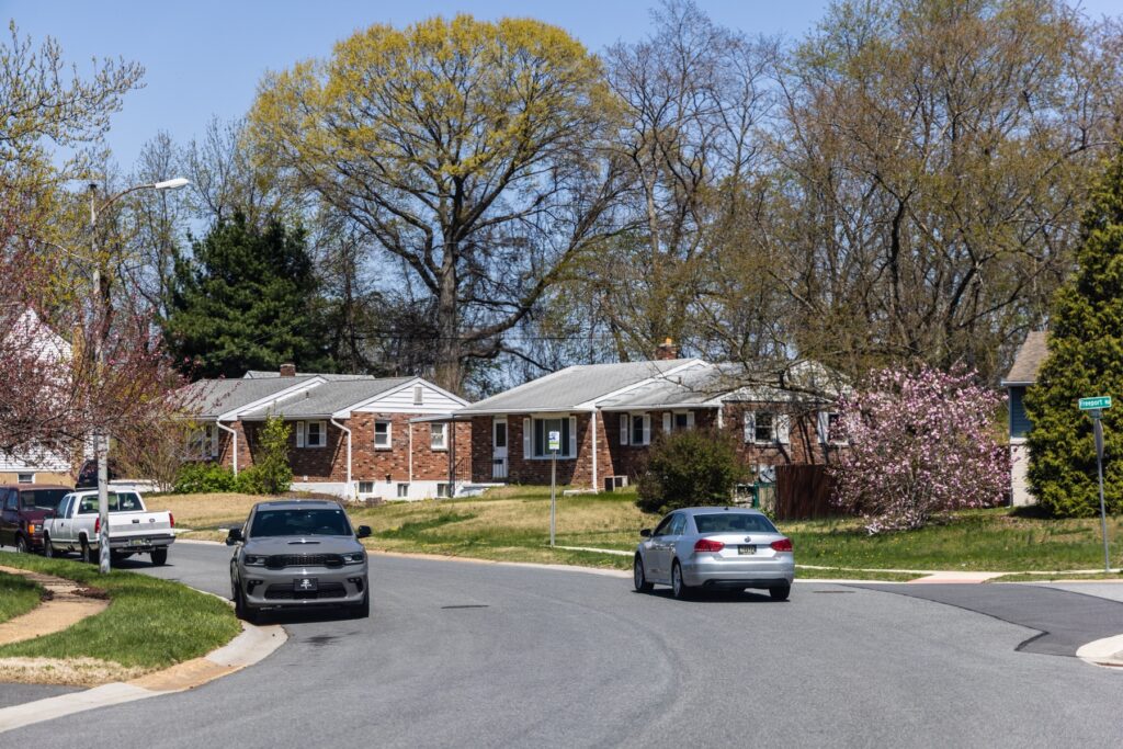Homes in New Castle, Delaware. (Kimberly Paynter/WHYY) homes on a street