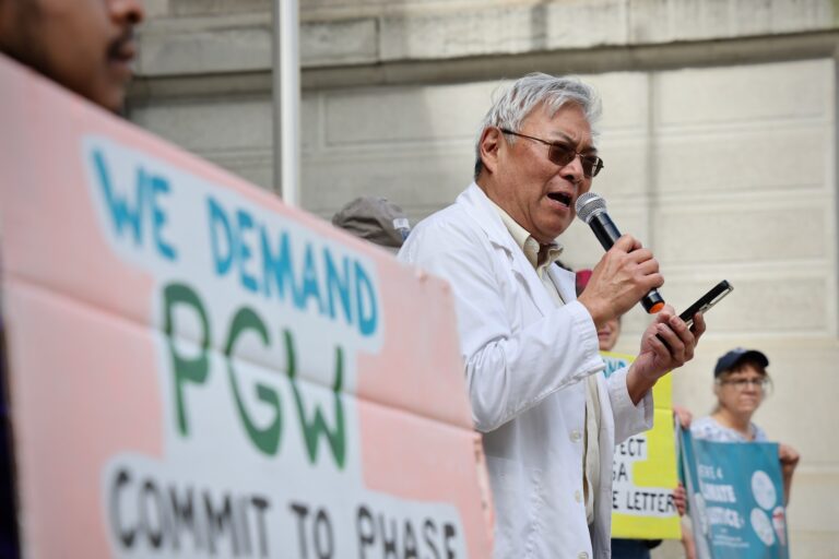 Dr. Walter Tsou speaks