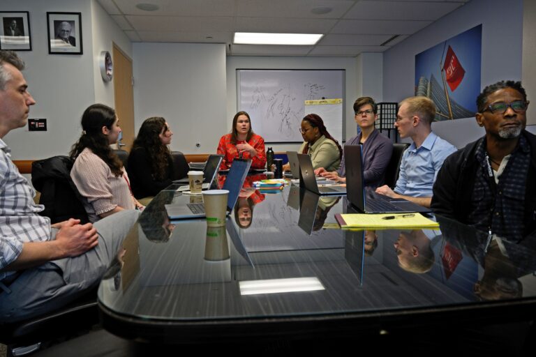 Jessica Beard's research team sitting