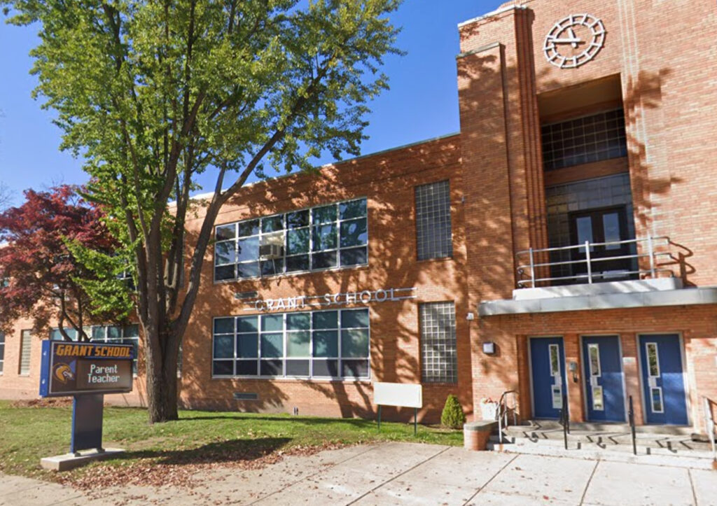 the outside of Ulysses S. Grant Intermediate School