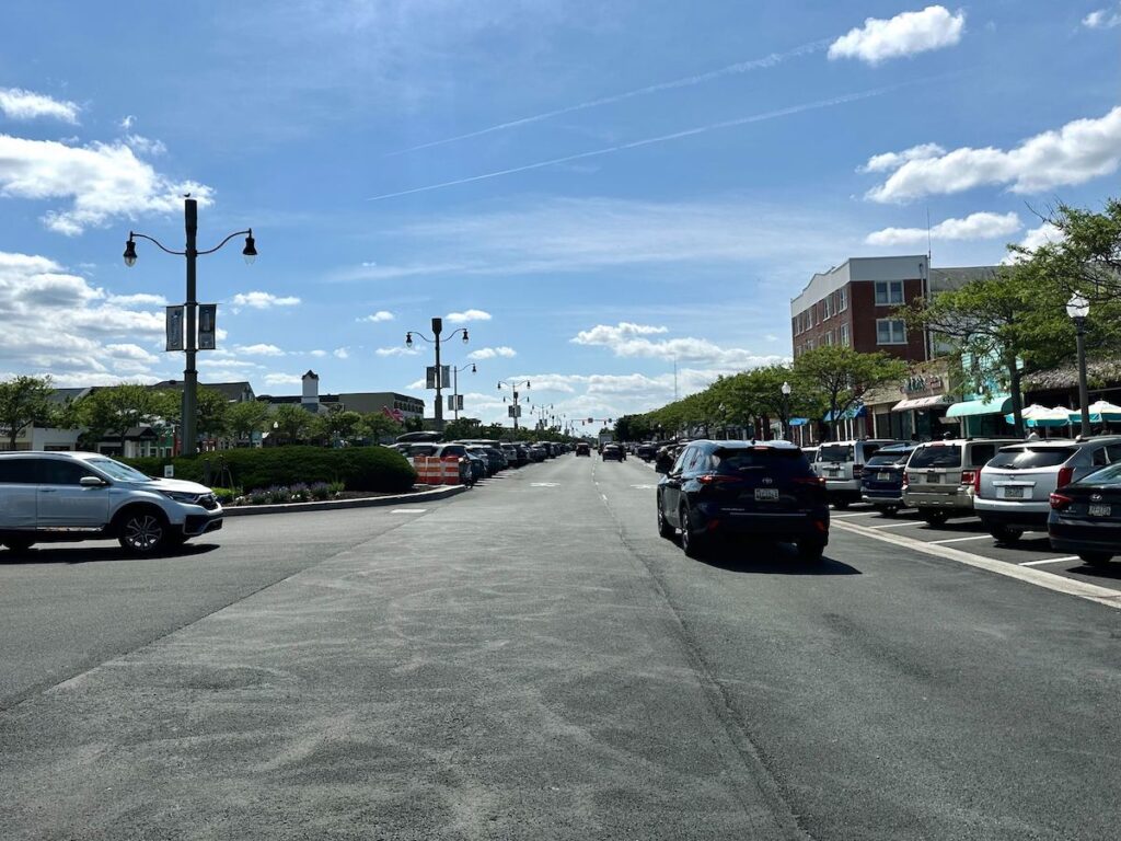 Cars looking for parking at Rehoboth Beach