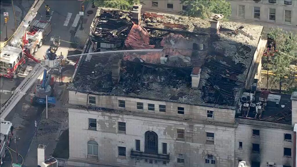 16953143_070425-wpvi-wetherill-mansion-fire-damage-chopper-img-1 An aerial photo shows a building's roof damaged by a fire