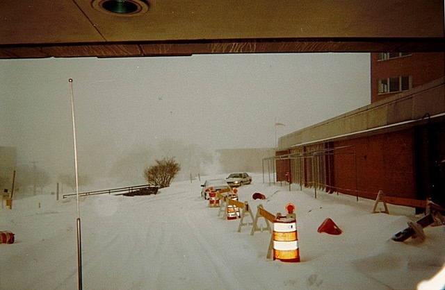 heavy snow in front of the building