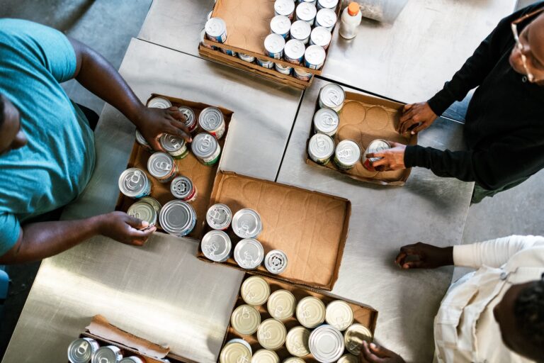 food bank volunteers