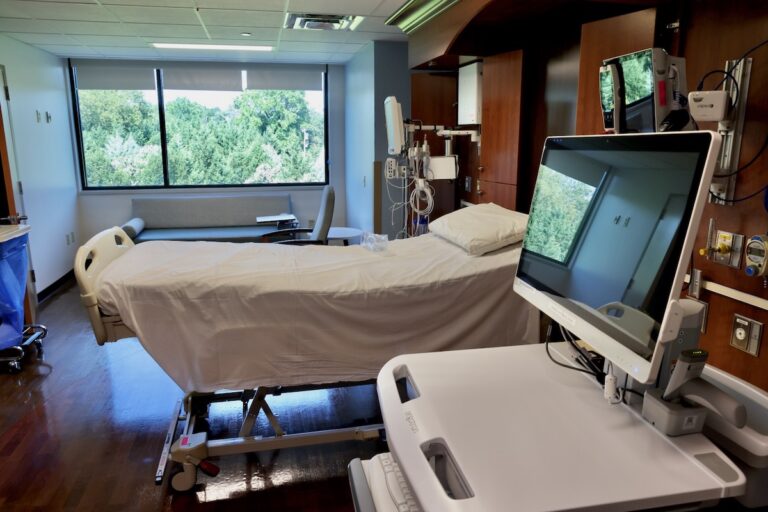 Intensive care room at Temple's new maternity hospital