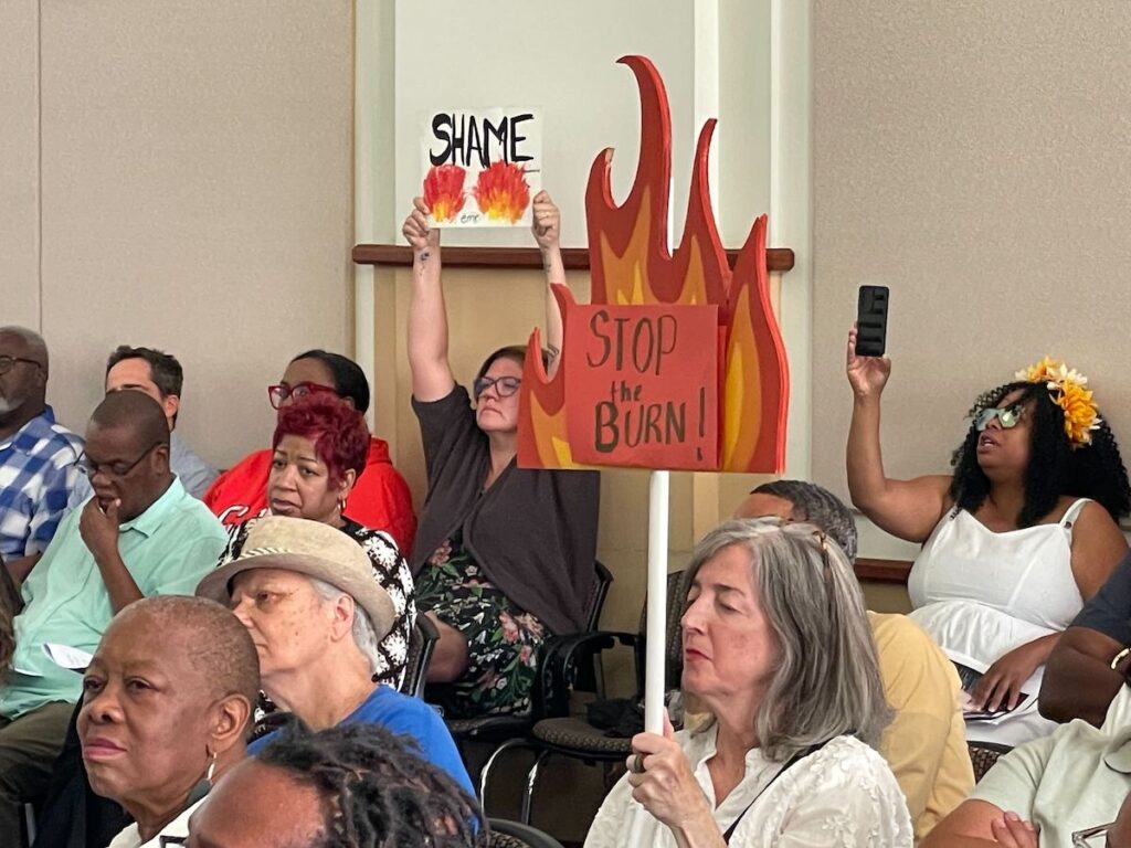 Attendees of the Camden Council City Council meeting