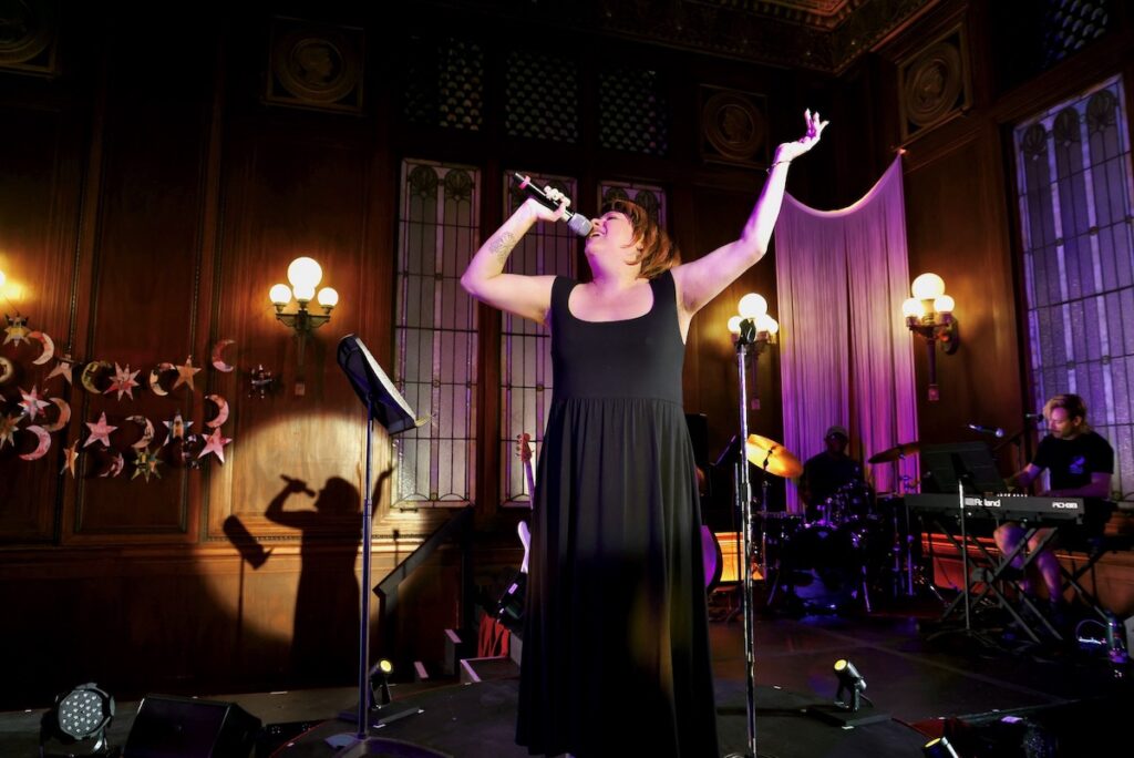 Jess Conda performing at Beard Ladies Cabaret