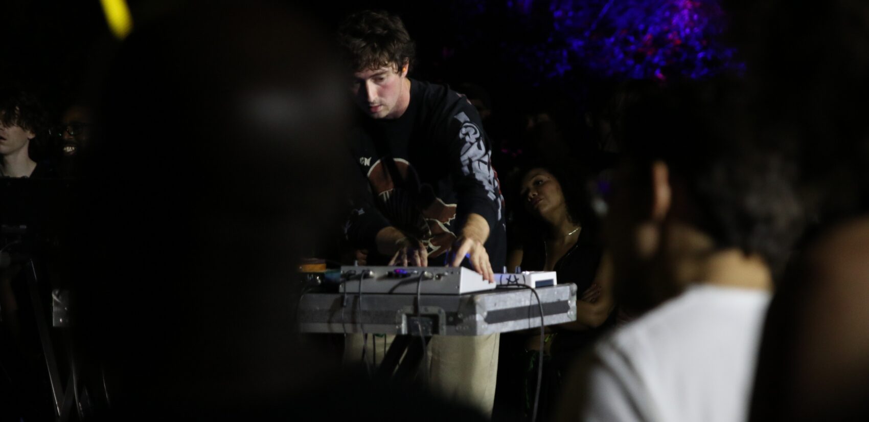 YHWH Nailgun playing a Making Time set