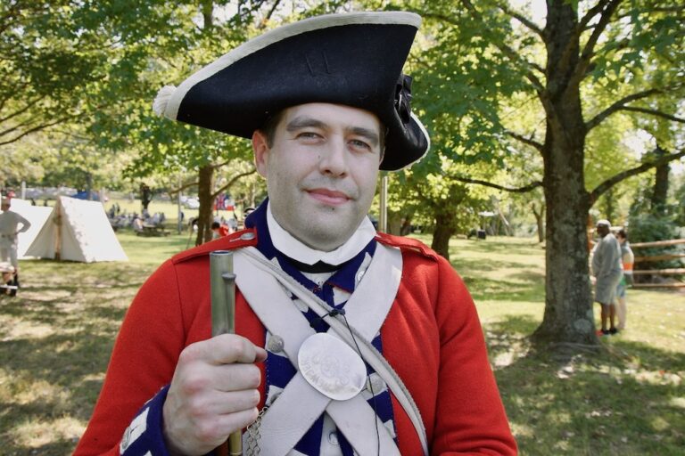 Benjamin Kant portraying a loyalist