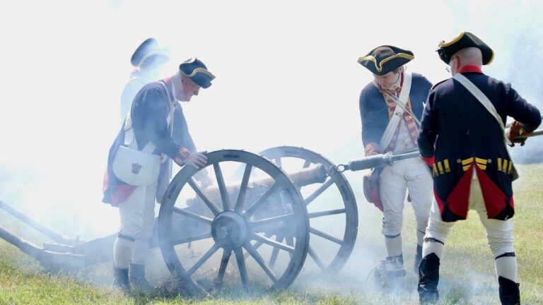 Revolutionary War reenactors recreate the Battle of Brandywine