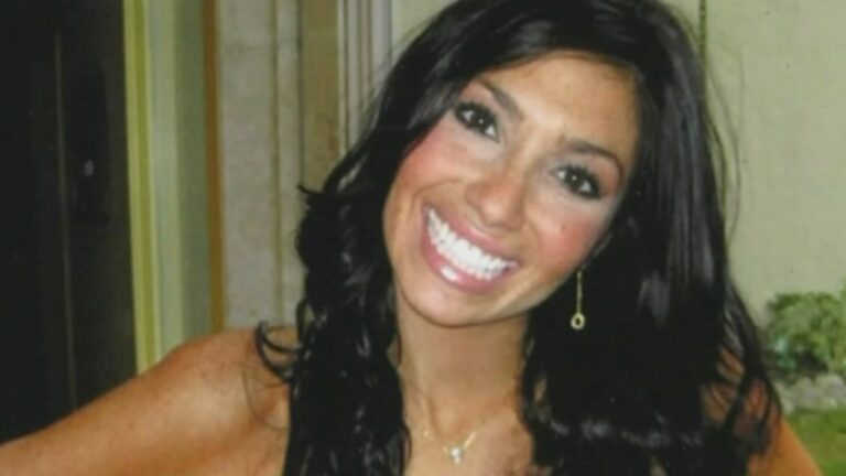 Ellen Greenberg, 27