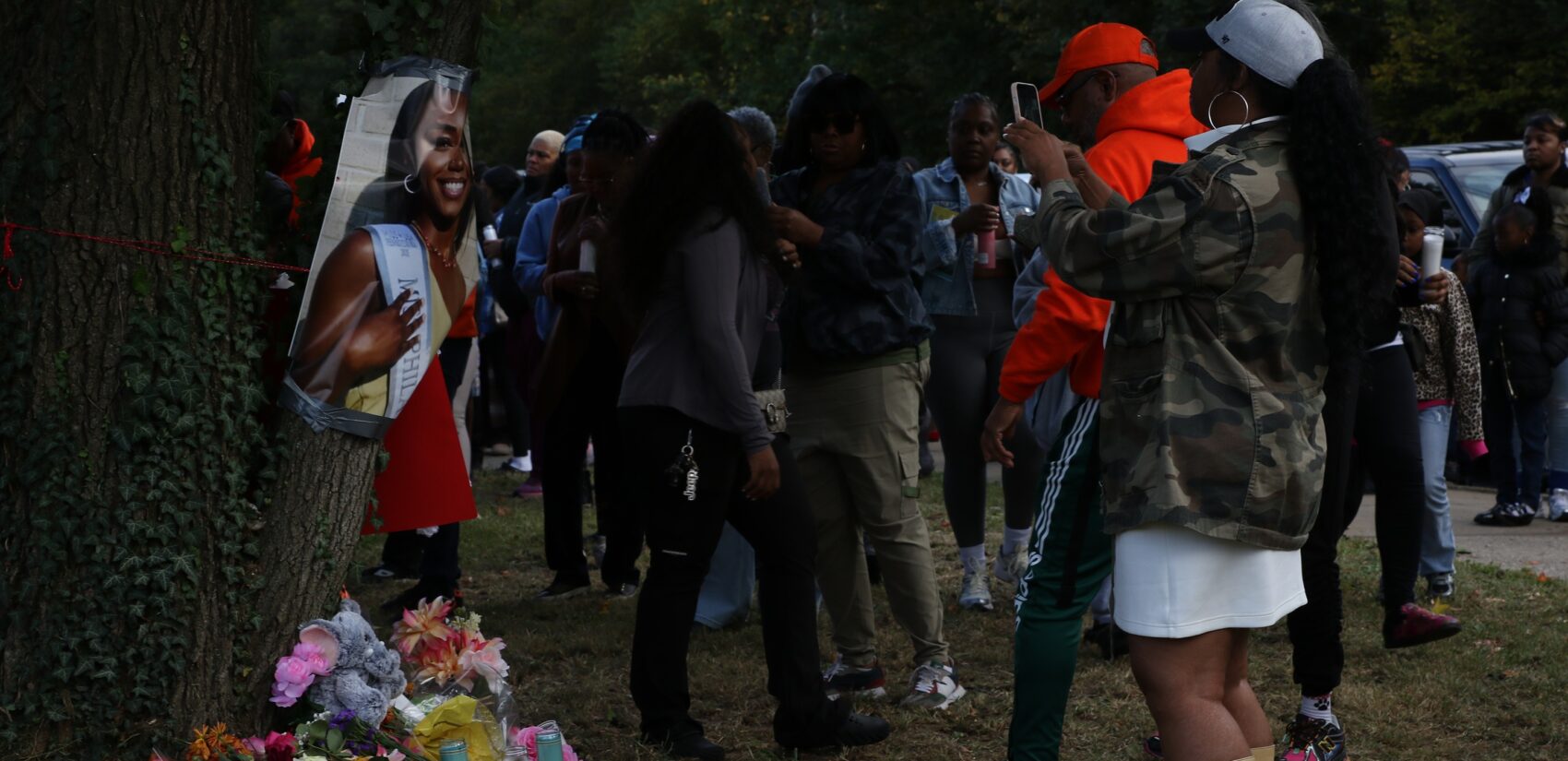 Community members at the Kada Scott vigil