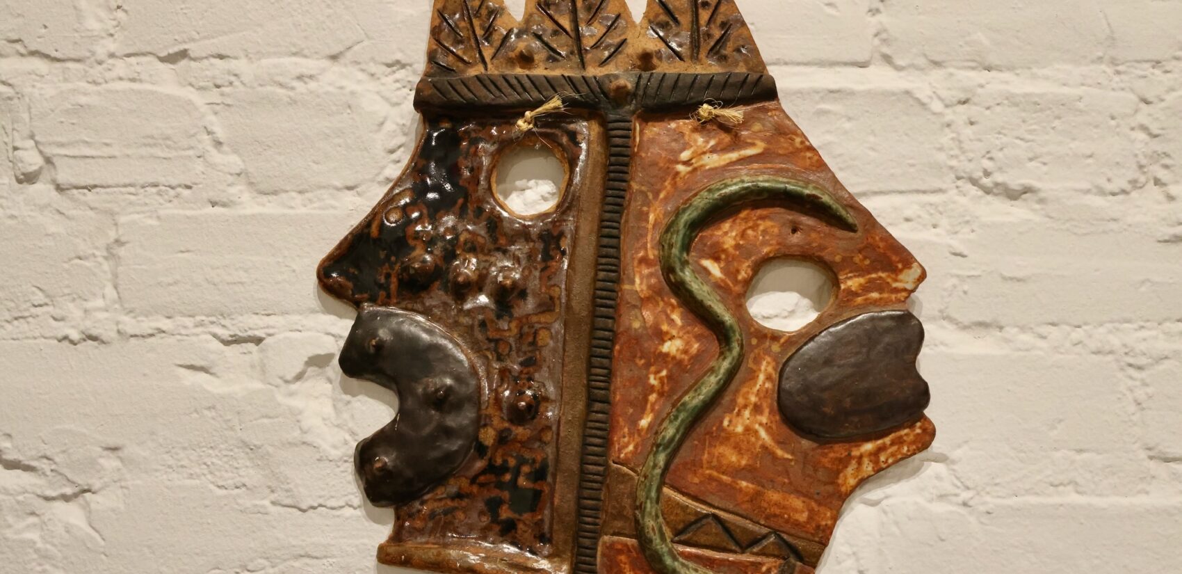 Moki Cherry studied and worked with ceramics at Greenwich House Pottery
