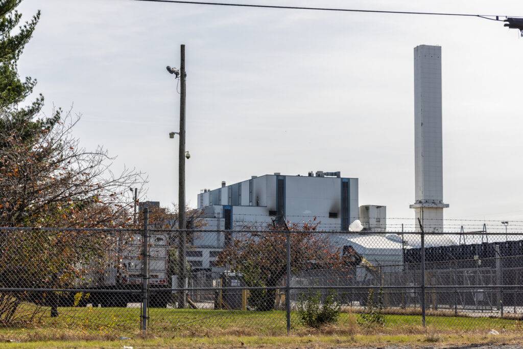 11 7 2025 k paynter 1200x web size chester pa pollution tour trash incinerator-4 The trash incineration facility