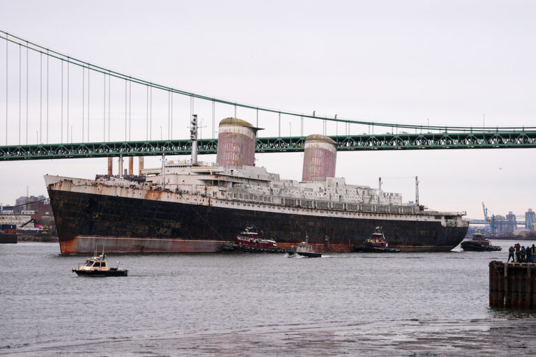 The SS United States departing Philadelphia