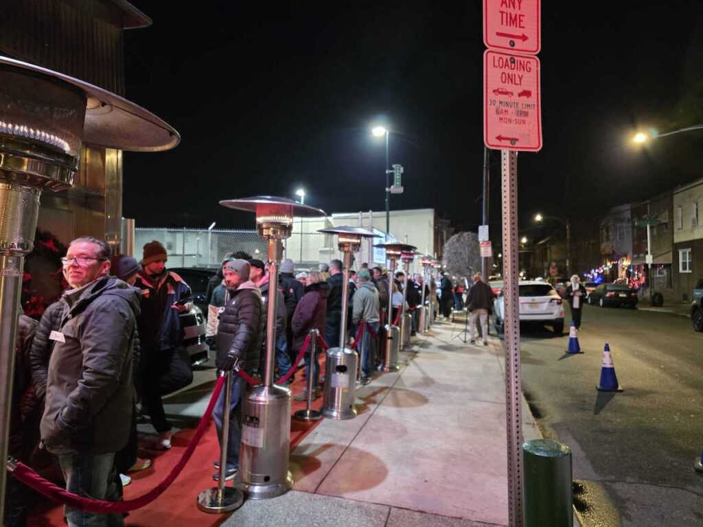 customers outside of terminis