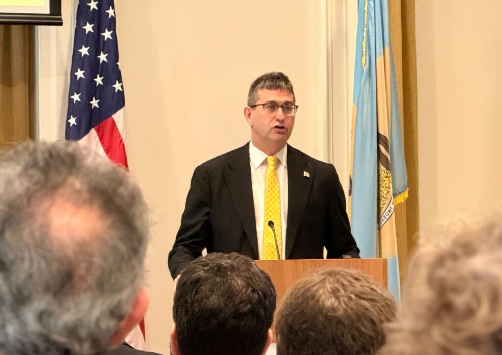 matt-meyer-del-2026-01-29 Governor Matt Meyers speaking at budget address