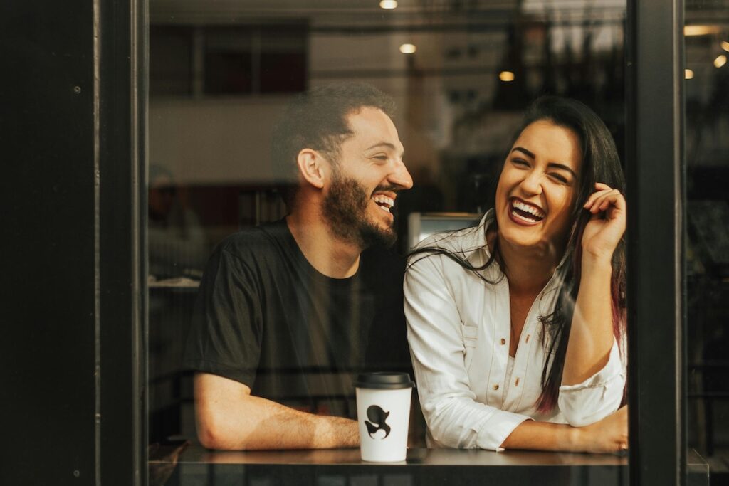 pexels-luiz-woellner-fotografia-557028708-16756653 A happy couple laughing together. (Luiz Woellner Fotografia/Pexels)