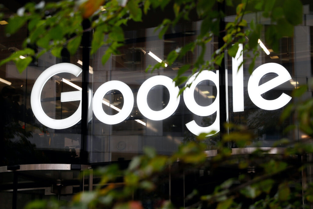 Google Keyword Searches-Warrants Google logo at london office