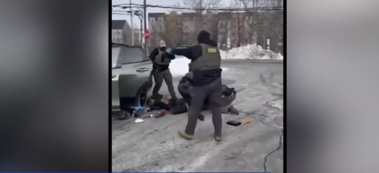 Video showing what appears to be a confrontation involving suspected immigration agents in Phoenixville