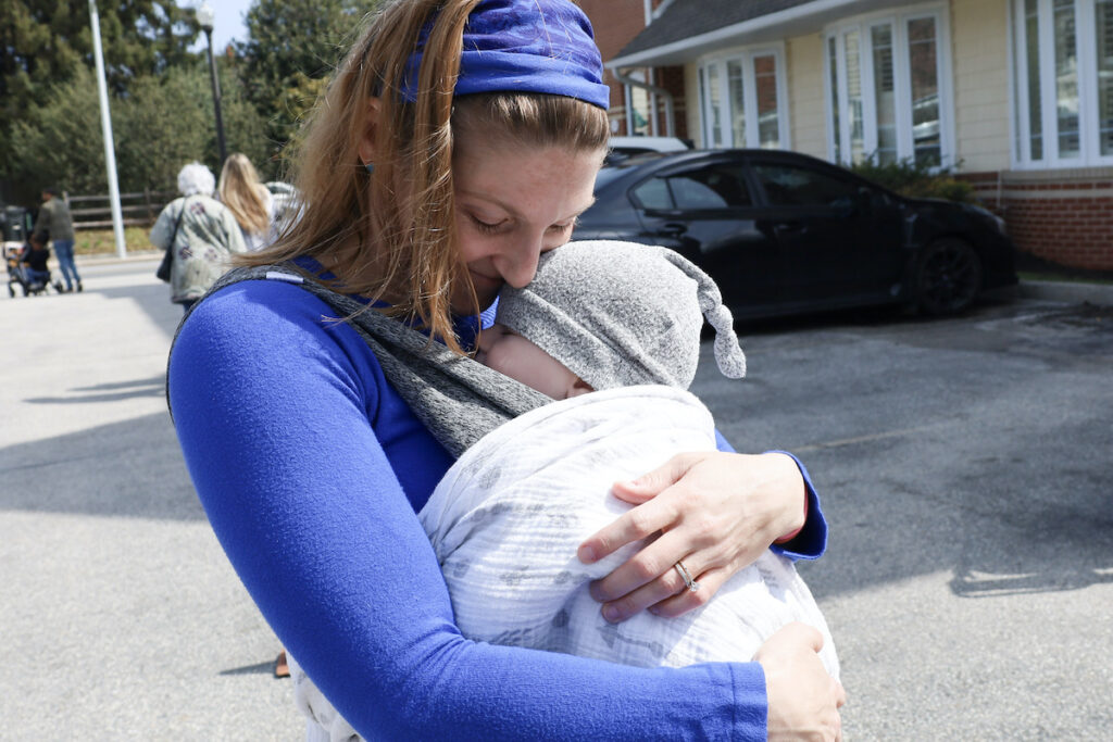 Lifecycle-wellness-center-NL-032426-6 Bianca Charbonneau holding her son, Cassian