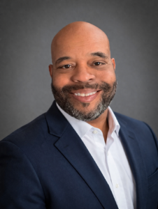 Shawn Mooring headshot