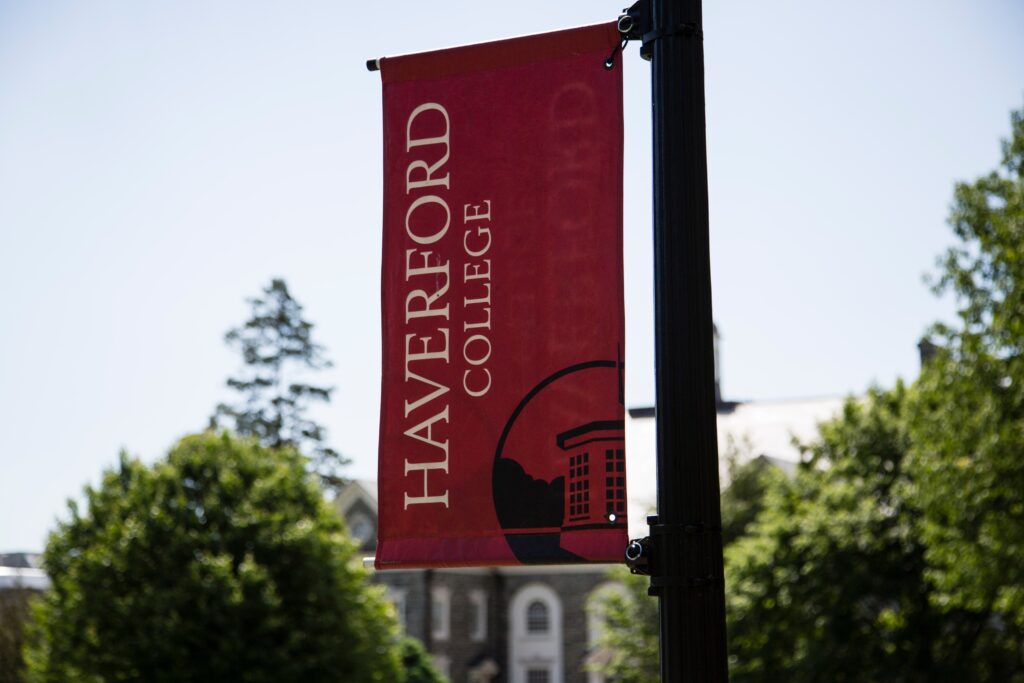 haverford-college-flag-file-ap a flag for Haverford College