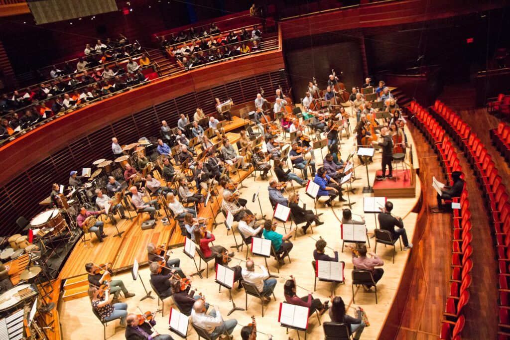 philadelphia-orchestra-2019-file The Philadelphia Orchestra performing